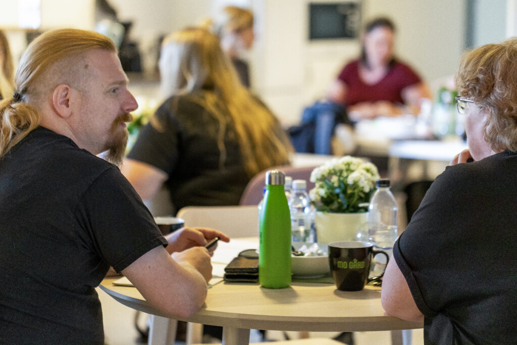 Ett högpresterande team – Mattias Hellman, rehabiliteringsassistent på Mo Gårds nya enheter i Nyköping